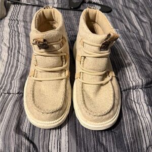 Hey Dude Women's Cream/Tan Ankle Boots